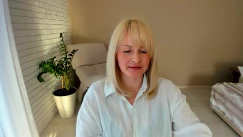 Alicee online show from February 21, 12:06 pm