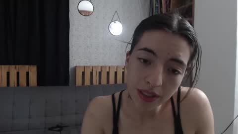 Snapshot of alicee_logan_ chatting on February 28, 2:09 am alicee_logan_ online show from February 28, 2:09 am