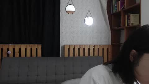 Snapshot of alicee_logan_ chatting on February 20, 1:57 am alicee_logan_ online show from February 20, 1:57 am