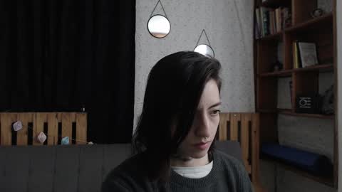 Snapshot of alicee_logan_ chatting on January 4, 12:59 am alicee_logan_ online show from January 4, 12:59 am
