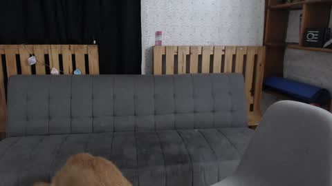 Snapshot of alicee_logan_ chatting on January 9, 2:01 am alicee_logan_ online show from January 9, 2:01 am