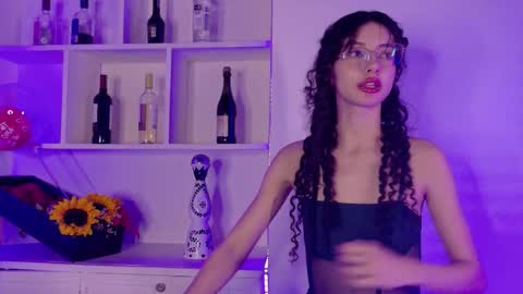 alice online show from February 15, 7:51 am