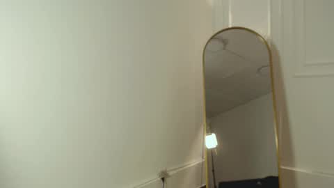 alicefit_212 online show from October 25, 2:35 pm