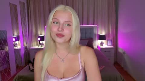 Alice online show from September 14, 11:41 am