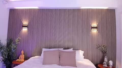 Alice  online show from October 15, 4:15 am