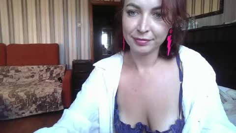 alicehoney_ online show from May 7, 8:51 am