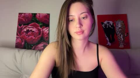 aliceinlustland online show from May 13, 7:08 pm