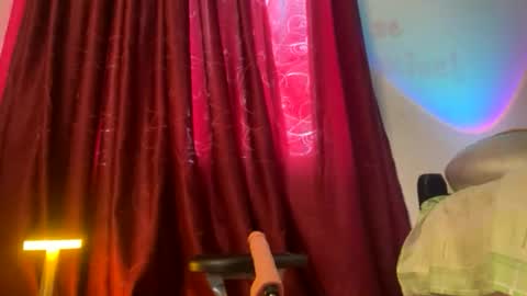 Alicekingdom online show from July 10, 10:21 pm