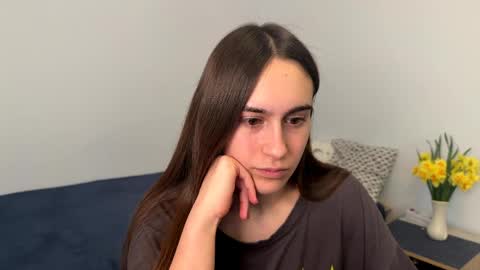 alicekollt online show from April 29, 3:21 am