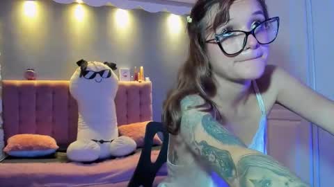 Alice online show from March 10, 7:18 pm