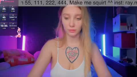 Alice  online show from March 8, 1:12 pm