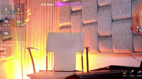 alicenoir_ online show from May 2, 11:19 pm