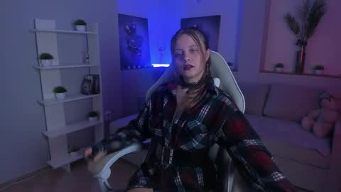 Alice online show from November 6, 2:50 am