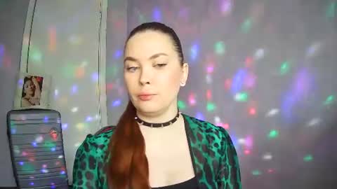 AlicexFresh online show from May 1, 8:50 am