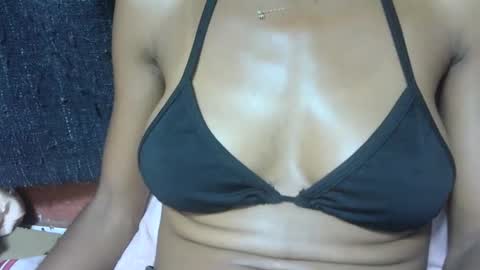 alicia253177 online show from February 8, 9:03 am