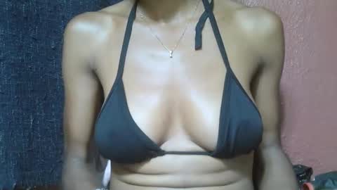 alicia253177 online show from March 1, 5:20 am