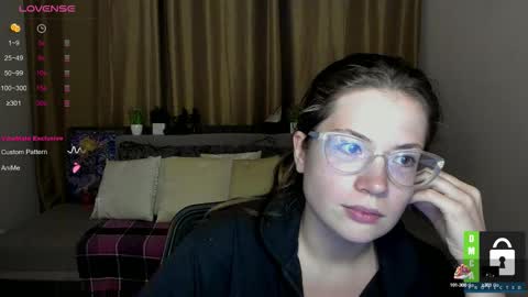 Alicia online show from September 28, 6:24 pm