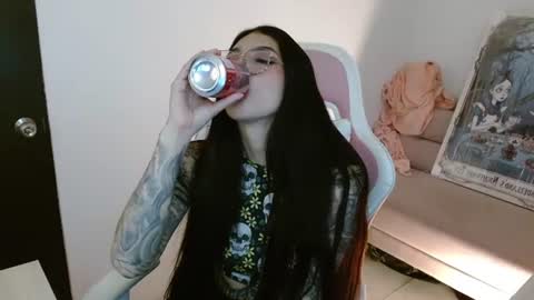 ALICIA  online show from August 2, 6:38 am