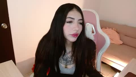 ALICIA  online show from June 5, 6:17 am