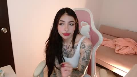 ALICIA  online show from May 27, 1:57 am