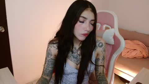 ALICIA  online show from May 29, 6:33 am