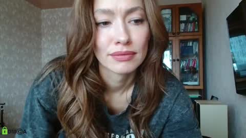Snapshot of alicia_savory chatting on October 3, 5:23 am Alicia online show from October 3, 5:23 am