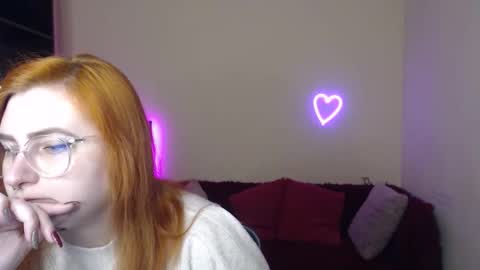 Alicia online show from December 17, 6:28 am