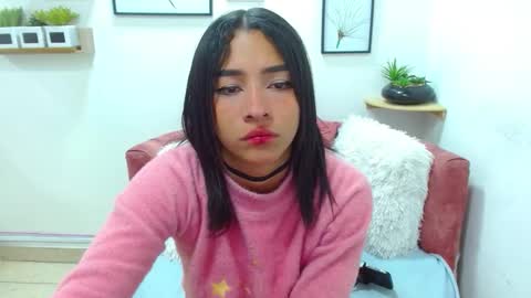 Snapshot of aliciacute__ chatting on October 7, 4:00 pm aliciacute online show from October 7, 4:00 pm