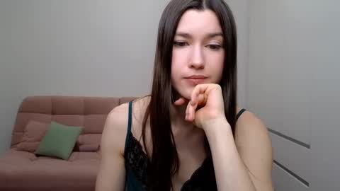 Snapshot of alicianoveli chatting on March 1, 9:40 am alicianoveli online show from March 1, 9:40 am