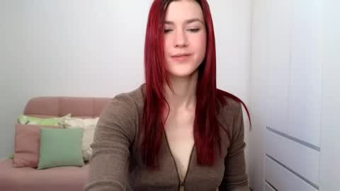 Snapshot of alicianoveli chatting on October 8, 8:07 am alicianoveli online show from October 8, 8:07 am
