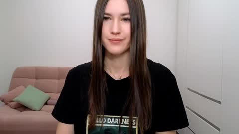 Snapshot of alicianoveli chatting on February 4, 8:56 am alicianoveli online show from February 4, 8:56 am