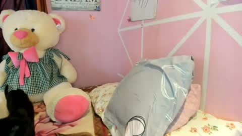 alii_cutee online show from June 12, 7:11 pm
