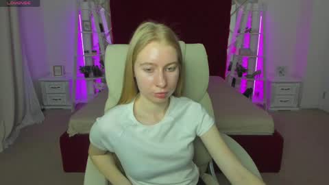Alina online show from April 26, 1:42 pm