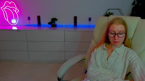 Alina online show from October 2, 12:10 pm