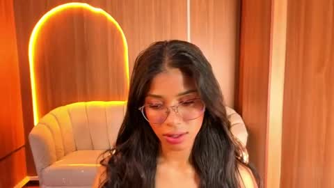 alina_b_ online show from June 16, 7:48 pm