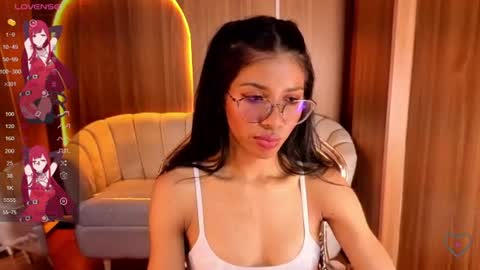 alina_b_ online show from July 6, 8:11 pm