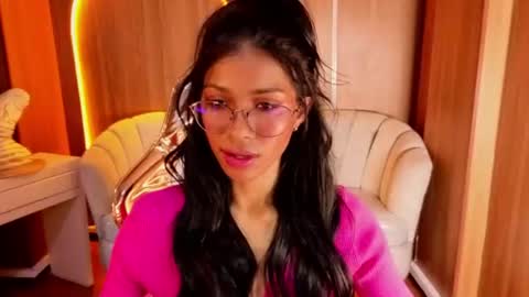 alina_b_ online show from July 18, 8:55 pm