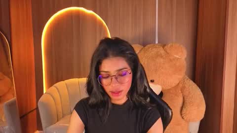 alina_b_ online show from February 14, 1:02 pm