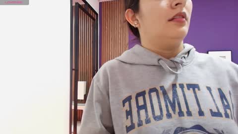 Snapshot of alina_martinelli chatting on January 22, 11:56 am Alina online show from January 22, 11:56 am
