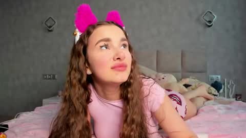 Alina online show from April 26, 4:38 pm