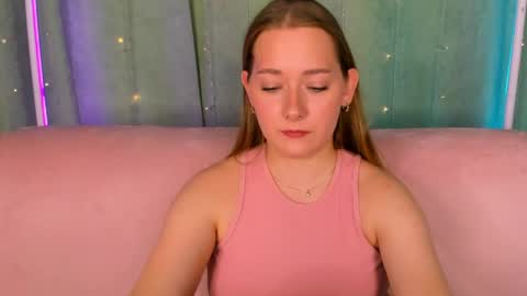 alinawise online show from April 30, 2:06 am