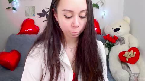 AlinaXRose online show from February 15, 12:46 am