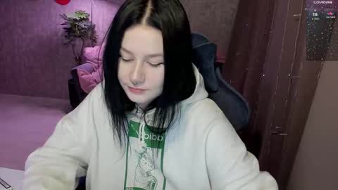 Aline Greeeen online show from January 12, 7:13 am