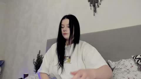 Aline Greeeen online show from January 7, 10:18 am