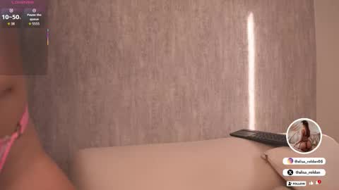     online show from November 8, 12:32 pm