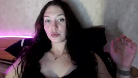 alisaadoll online show from July 26, 1:08 pm