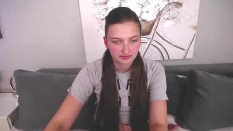 Snapshot of alisaperes chatting on September 22, 12:14 pm Alisa online show from September 22, 12:14 pm