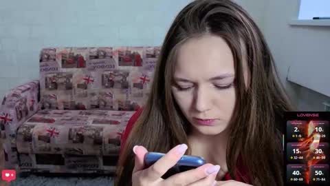 alisawyn online show from November 19, 9:20 am