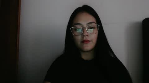 alisha_9997 online show from February 17, 10:53 pm