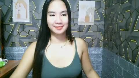 Alisha online show from May 25, 2:49 pm